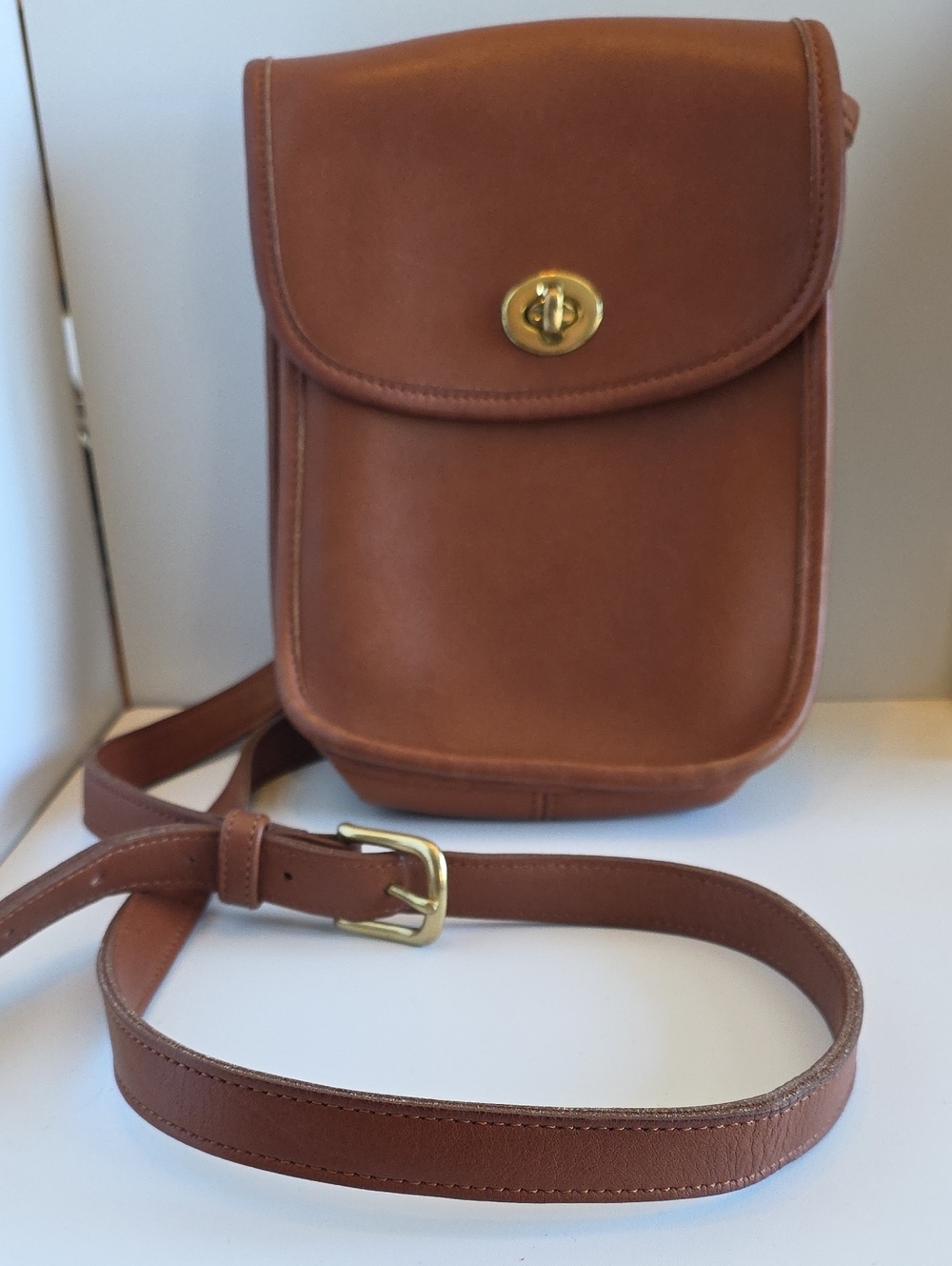 Coach Scooter Sidepack Crossbody Bag British Tan Classic Leather #9978